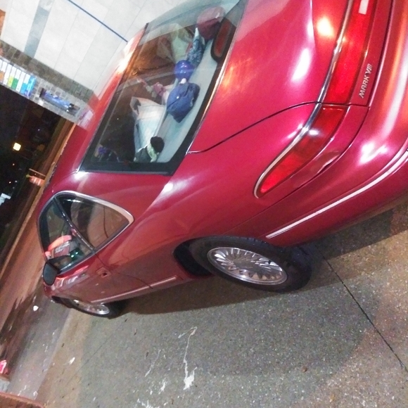 Lincoln Mark 8 94 all original Wheels tires 170,00 - Picture 5 of 5